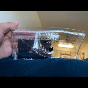 Quay x Desi Clear Holding Case Only